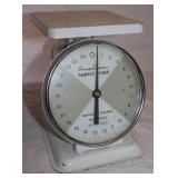 American Family 25LB Scale