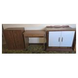 2 Cabinets & 1 Desk:
