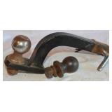 Trailer Hitch Mount And Ball: