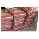 (18-Bags) 2-cu ft Red Hardwood Mulch