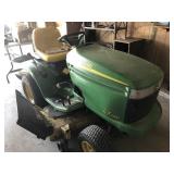 John Deere LX 280 Riding Lawn Mower