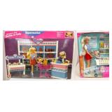 Mattel Shoppin' Fun Barbie & Kelly & Supermarket