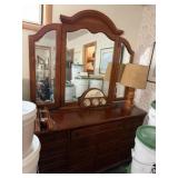 Dresser w/ Mirror & Contents