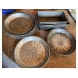 Vintage Metal Bakware