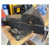 Heavy Duty 5" Bench Vise