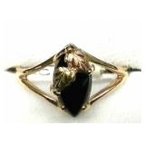 10K Black Hills Gold Ring w/ Onyx