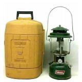 Vintage 1981 Coleman Lantern w/ Carry-Case
