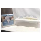 New Hefty Storage Containers