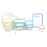16 Pc Pyrex Glass Snapware Set