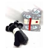 Women’s Medium Pajama Set & Slipper Socks