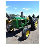 John Deere 2640 Diesel Tractor, 3665 hours,