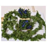 (4) Garlands (1 NIB) & (1) Swag