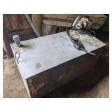 100-gallon fuel transfer tank w/gasboy12v pump