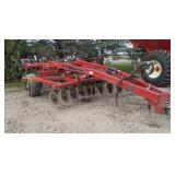 CaseIH 530B Ecolo-Tiger disc ripper, 5-shank