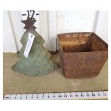 Metal Hanging Christmas Tree Bell & Cast Container