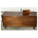 Cedar Lined Hope Chest w/Broken Hinges