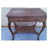 Oak Curved Legged Side Table w/Drawer