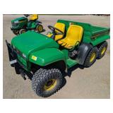 John Deere Gator 6x4, 700 hours, electric lift