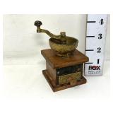 Daisy 867 Miniature Toy Coffee Grinder