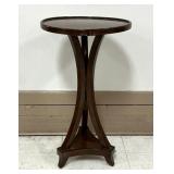 Round Wooden Plant Stand