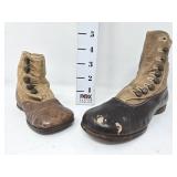 (2) Vintage Childrenï¿½s Boots