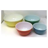Pyrex Mixing Bowl Nesting Set