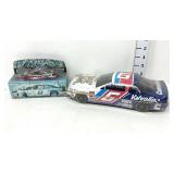 Diecast Cars #8 Snickers & Valvoline LE ï¿½95 NIP