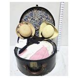 Vintage Hatbox w/Vintage Childrenï¿½s & Doll
