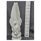 Lladro "Message of Peace" Figurine