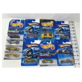 (4) X-ray Cruiser Series Hot Wheels, (2) 05 Red