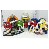 (3) M&M