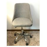Adjustable Swivel Gray Office Chair