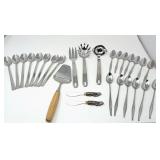 Spoons & Serving Pieces