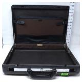 Samsonite Broker Briefcase - Brown