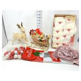 Vintage Christmas Ornaments & Decor