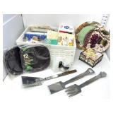 Seasonal Paper Napkins & Plates / Picnic
