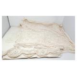 Lace Trimmed Full Size Dust Ruffle & (2) Shams