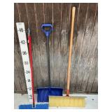 (2) Snow Shovels & Floor Duster