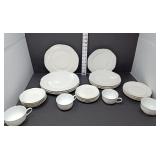 4 Place Settings Havilland France White Dishes
