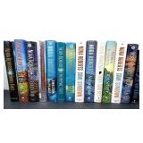 (14) Nora Roberts Hardback Books
