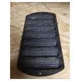 Cast iron corn pan
