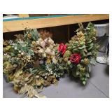 Flower vase and a wreath