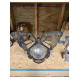 Butterfly globe
