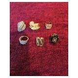 6 costume rings