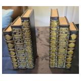 Set of ceramic bookends