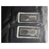 Pair of serving dishes 7.5 inches across