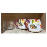 Pioneer woman cups, etc