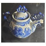 Blue & white chicken teapot approx 7 inches tall.