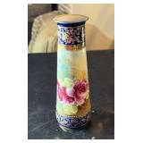 Beautiful hand painted rose pattern vase,