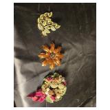 3 broaches